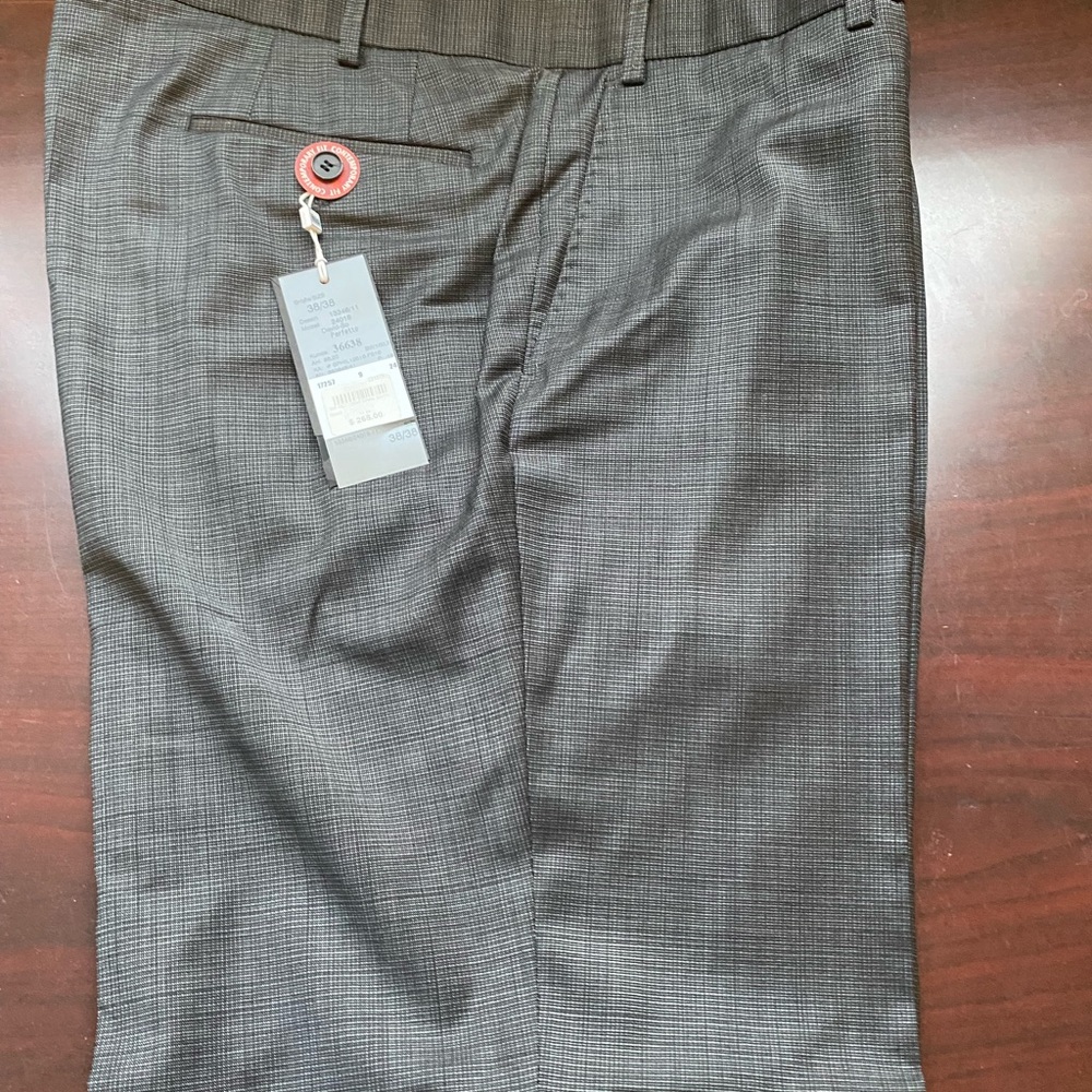 HILTL DEAKER FLAT-FRONT PANT
Hiltl